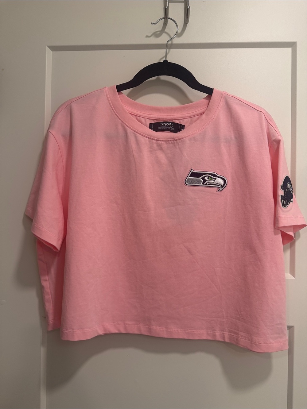Pink Seattle Seahawks Cropped Tee